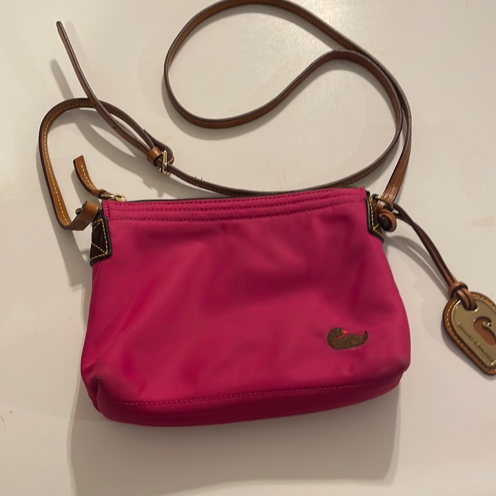 Pink dooney and Bourke small crossbody